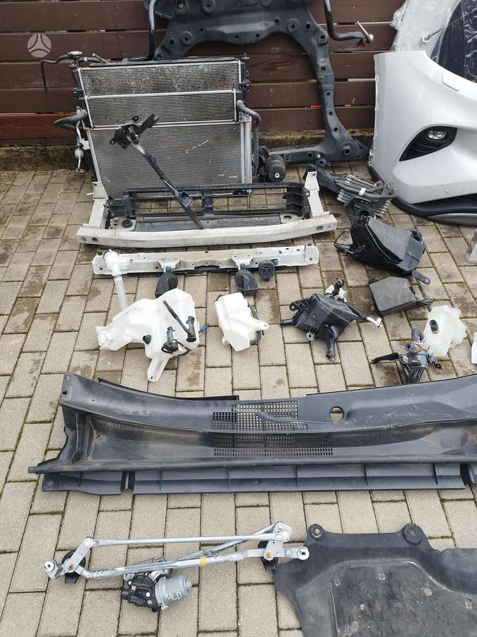 Toyota Highlander Be defektų europa