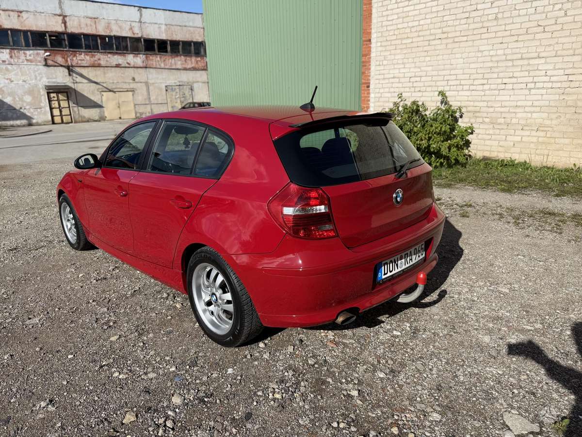 BMW 120 - 7