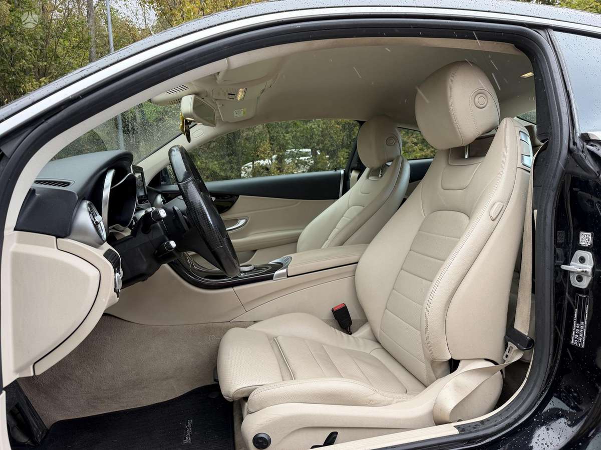 Mercedes-Benz C200 - 7