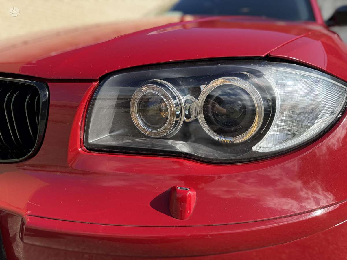 BMW 120, Хэтчбек