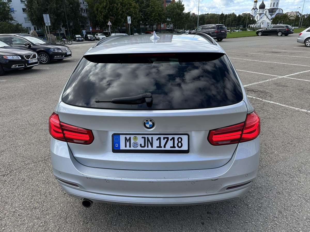 BMW 318 - 9