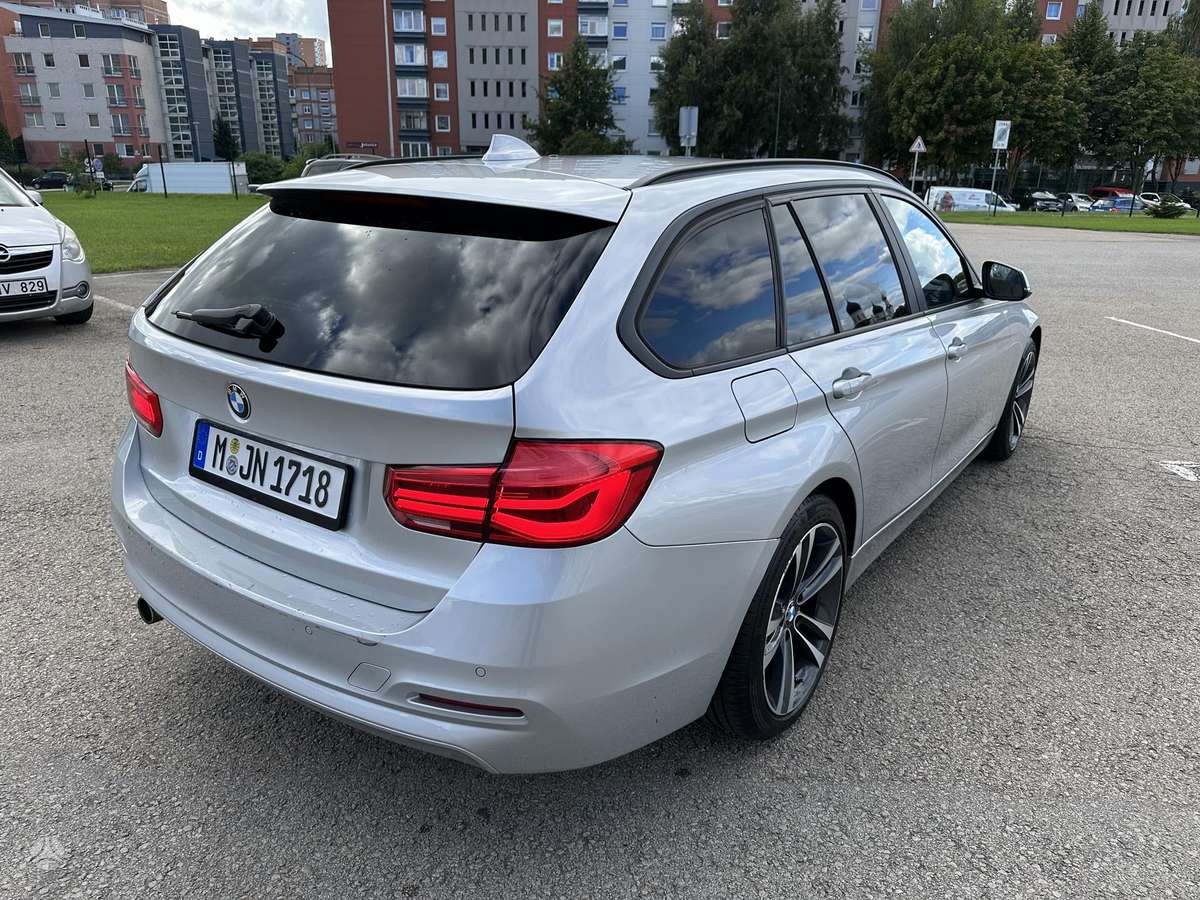 BMW 318 - 11