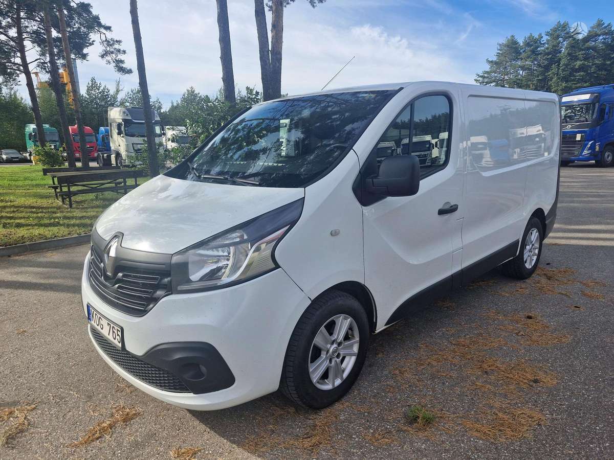 Renault Trafic - 1