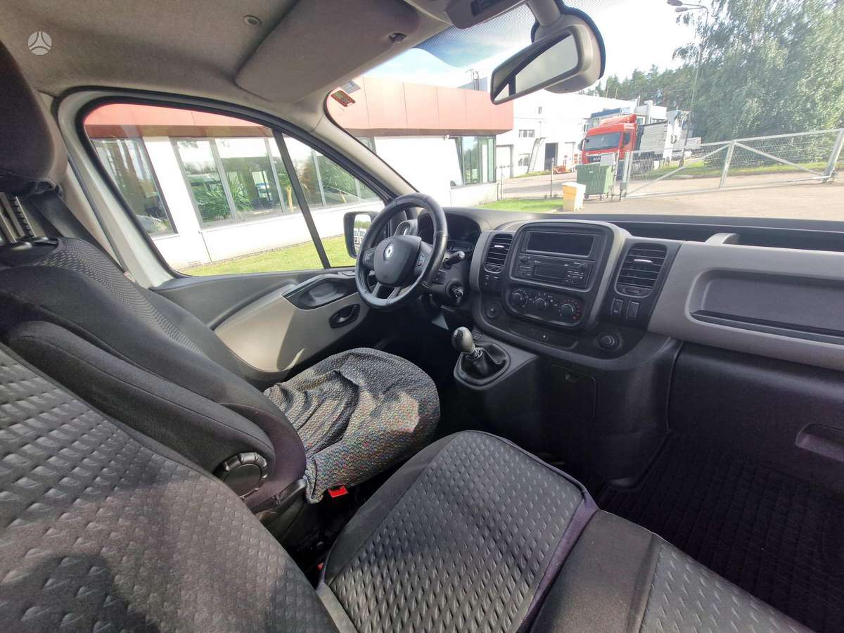 Renault Trafic - 7