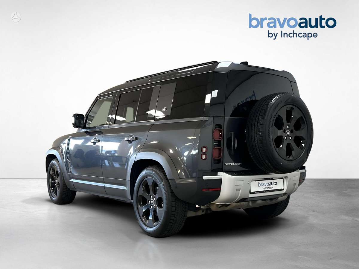 Land Rover Defender - 3
