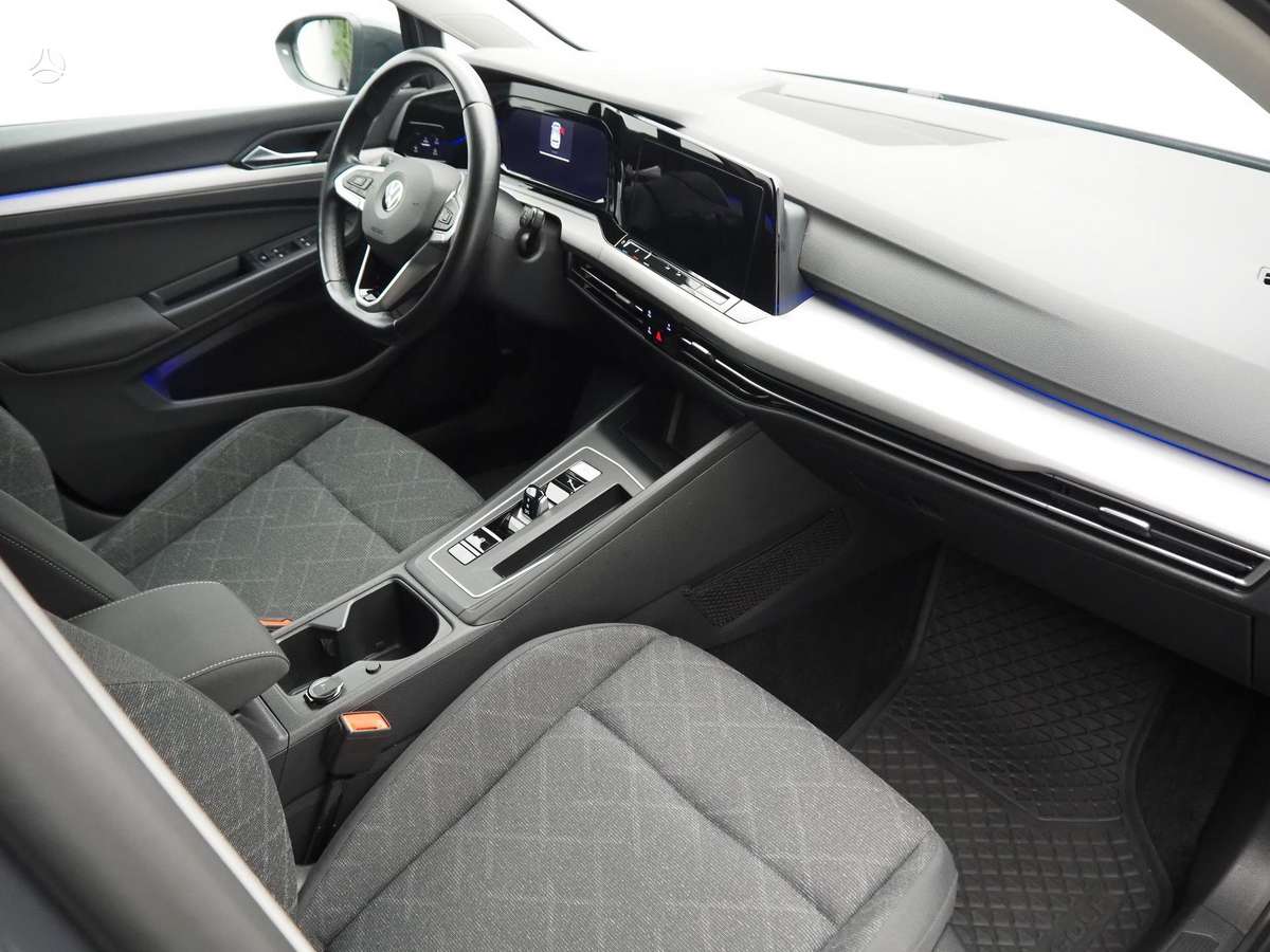 Volkswagen Golf - 9