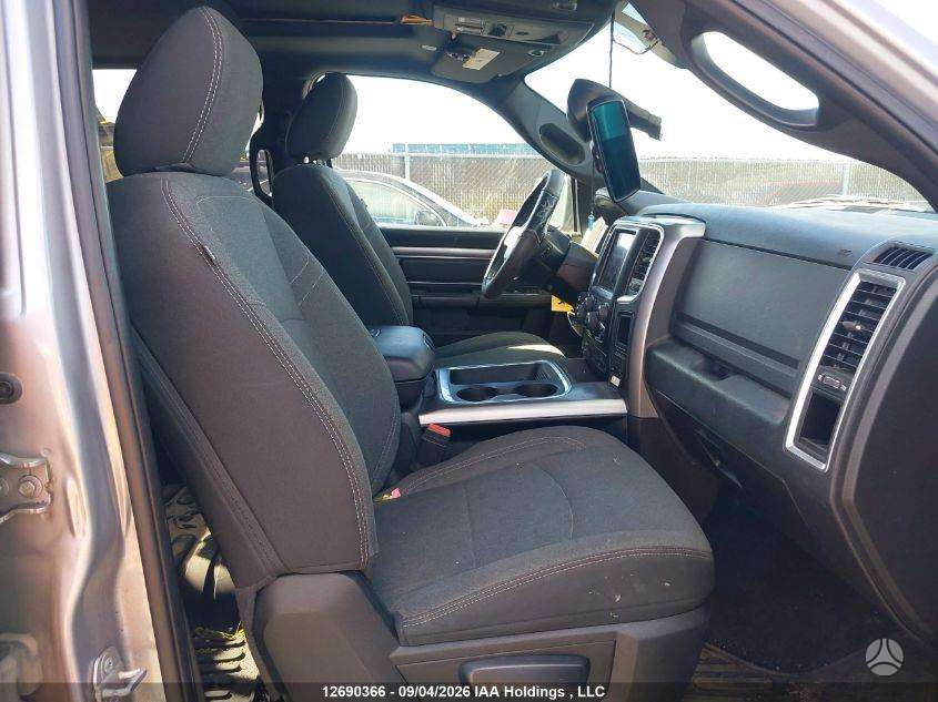 RAM 1500, 5.7 l., pick-up