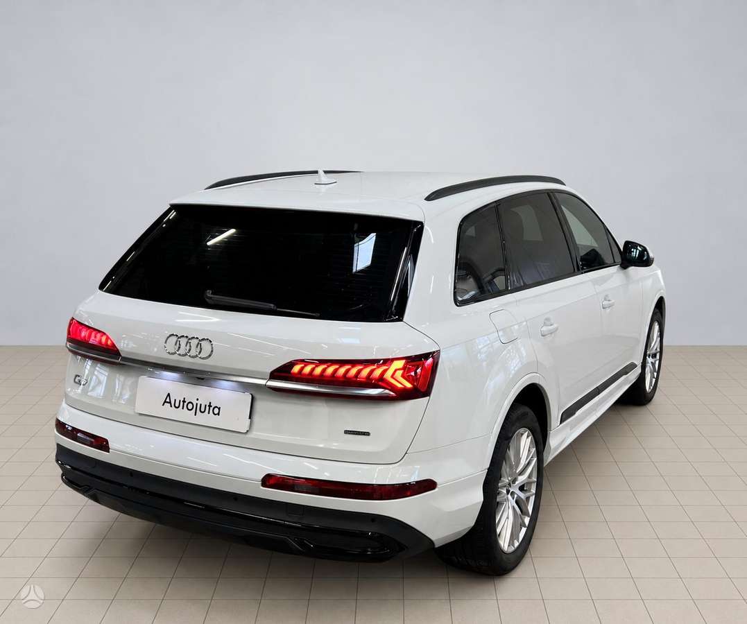 Audi Q7 - 4