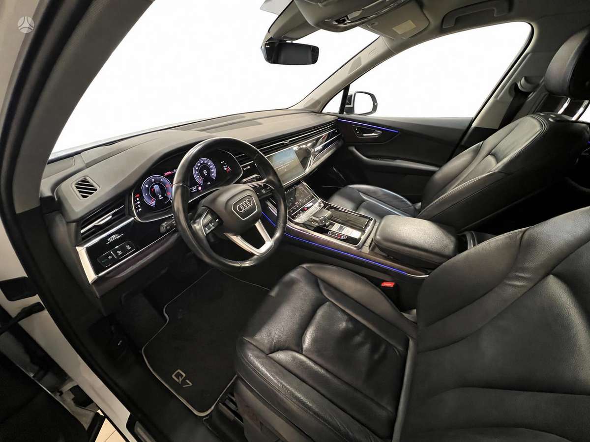Audi Q7 - 8
