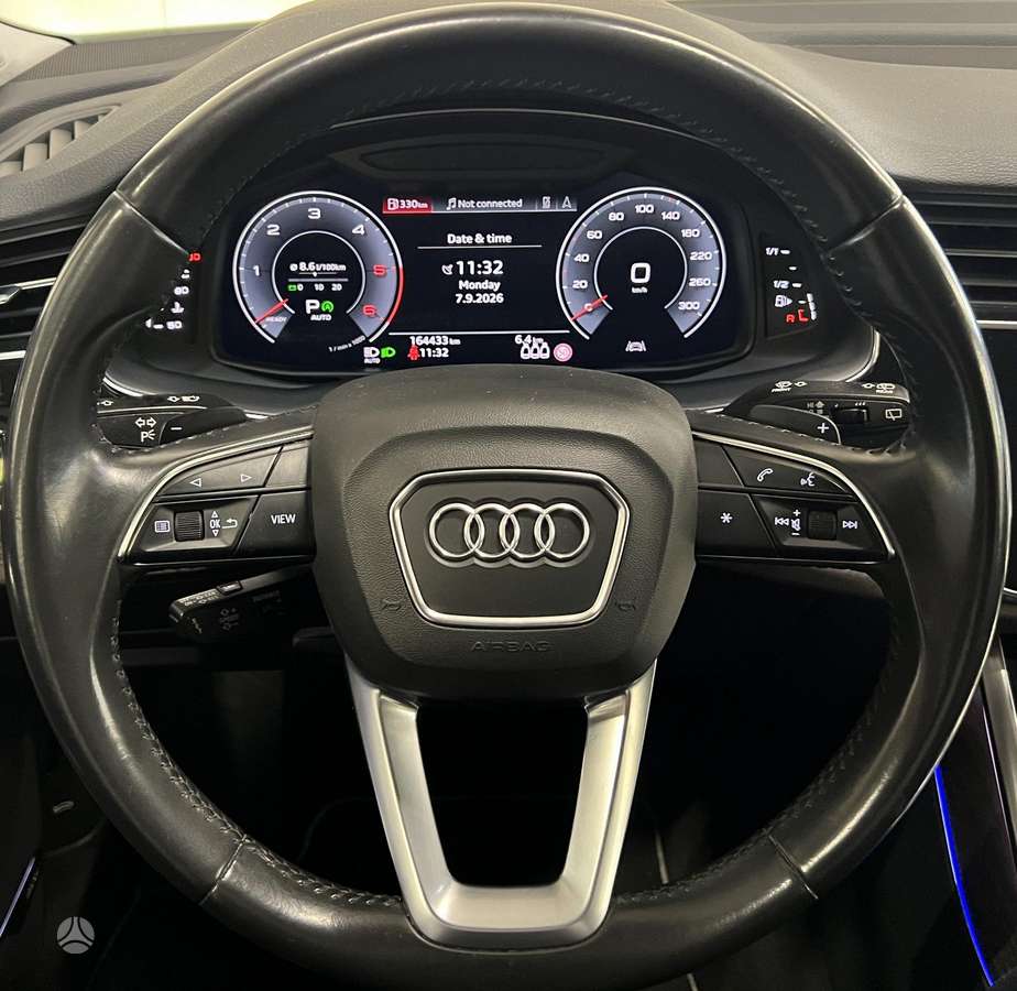 Audi Q7 - 9
