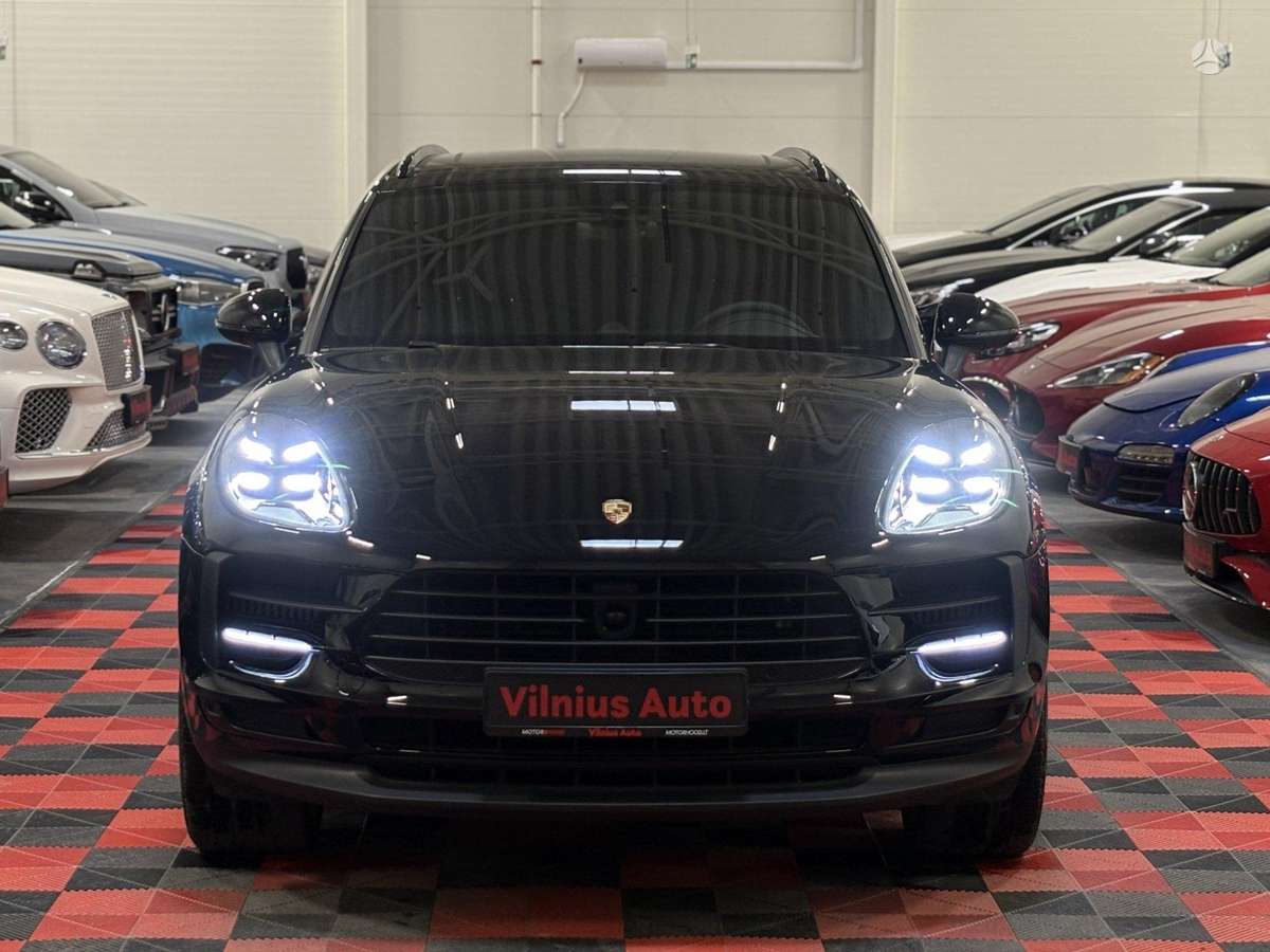 Porsche Macan - 2