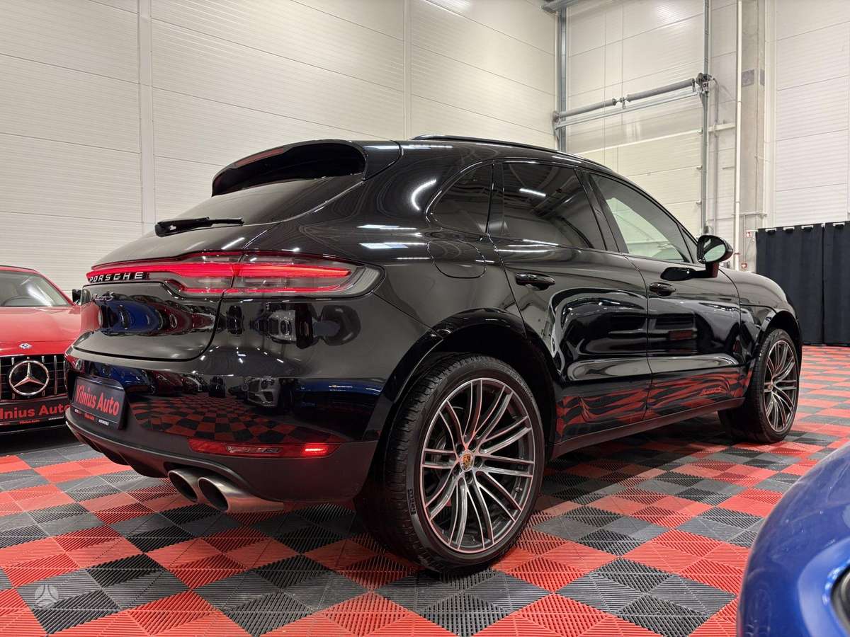 Porsche Macan - 4