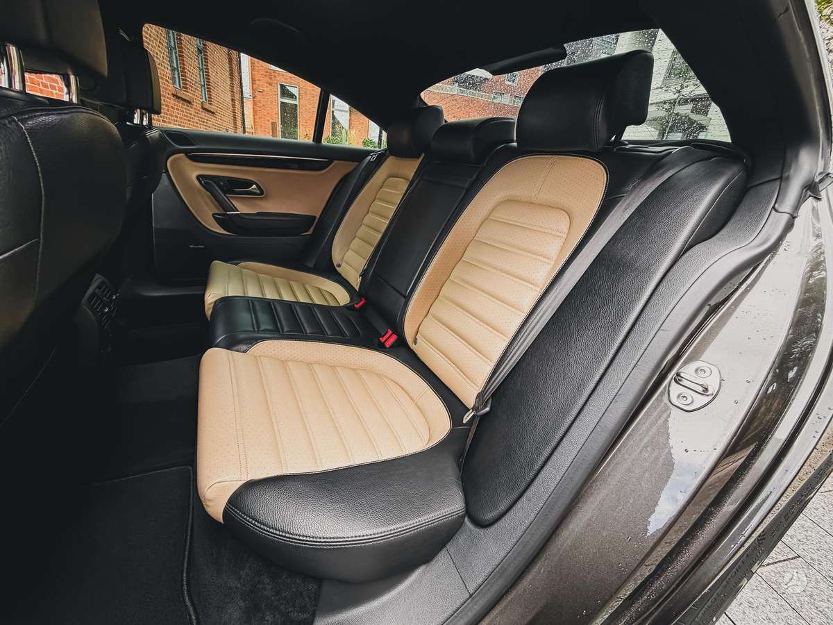 Volkswagen CC, 2.0 l., Седан
