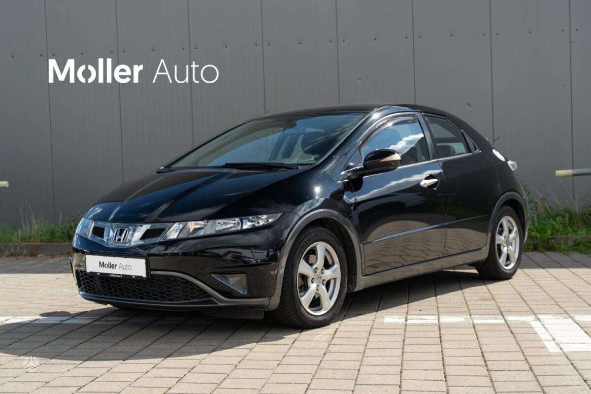 Honda Civic, 1.3 l., hatchback