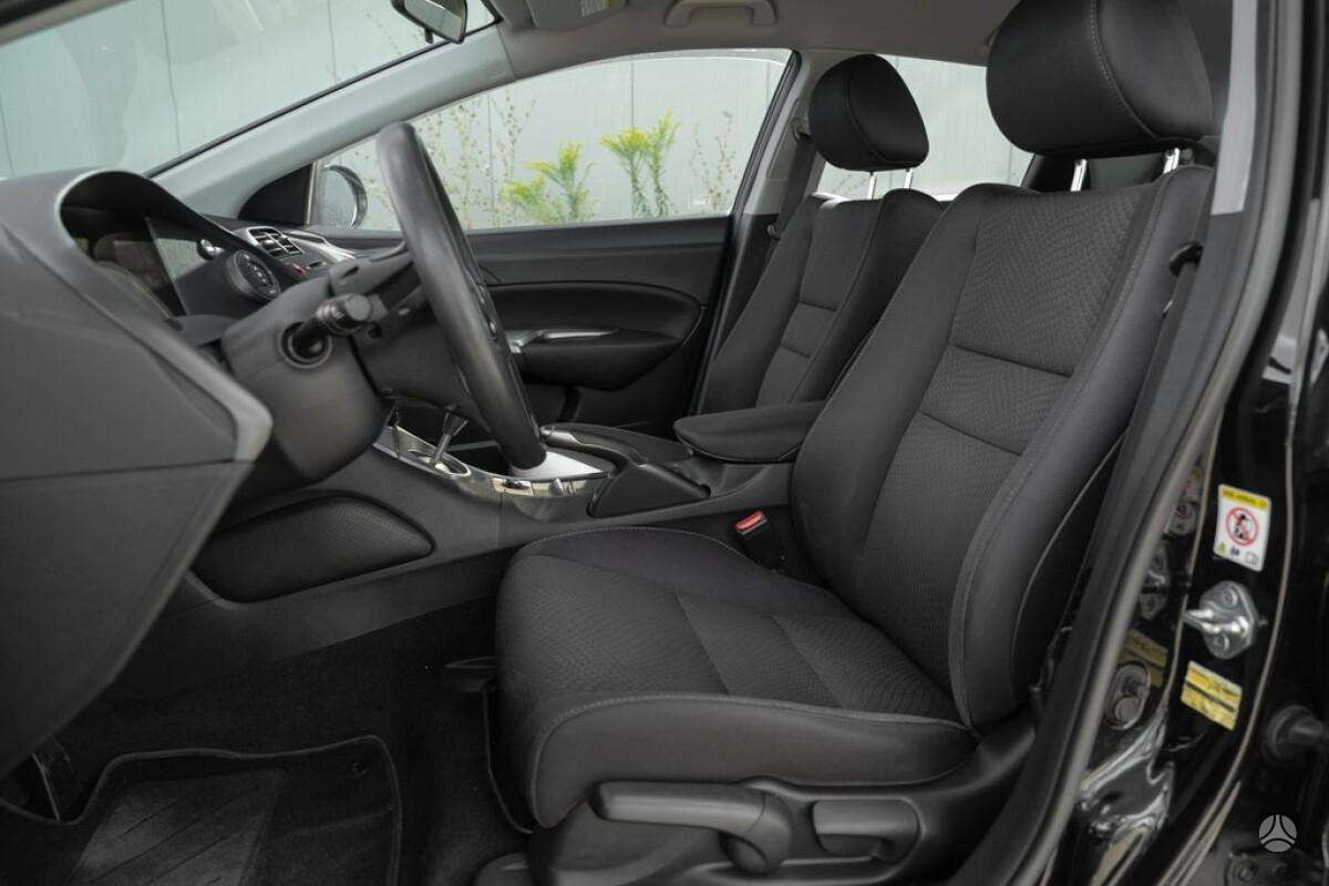 Honda Civic, 1.3 l., hatchback