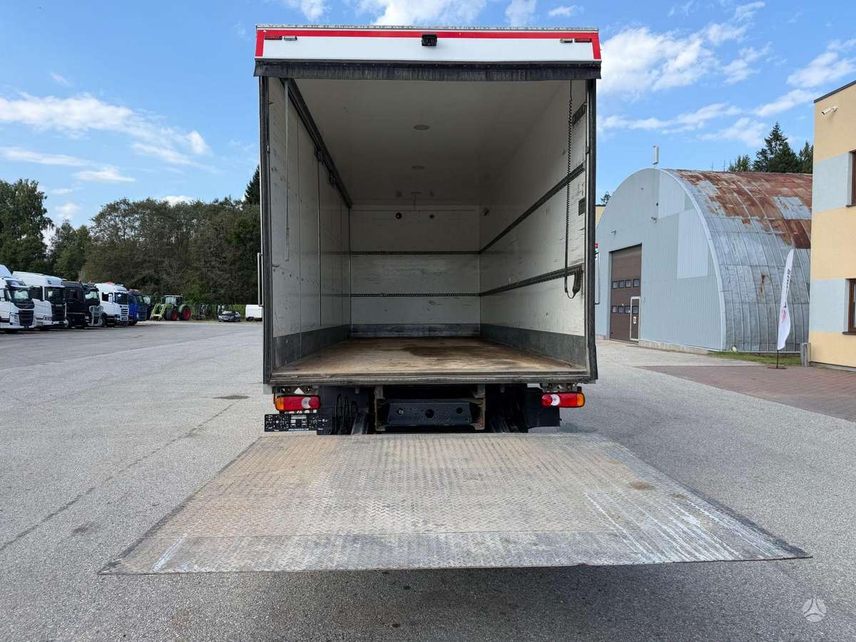 Iveco EUROCARGO 120-250, box trucks / box vans