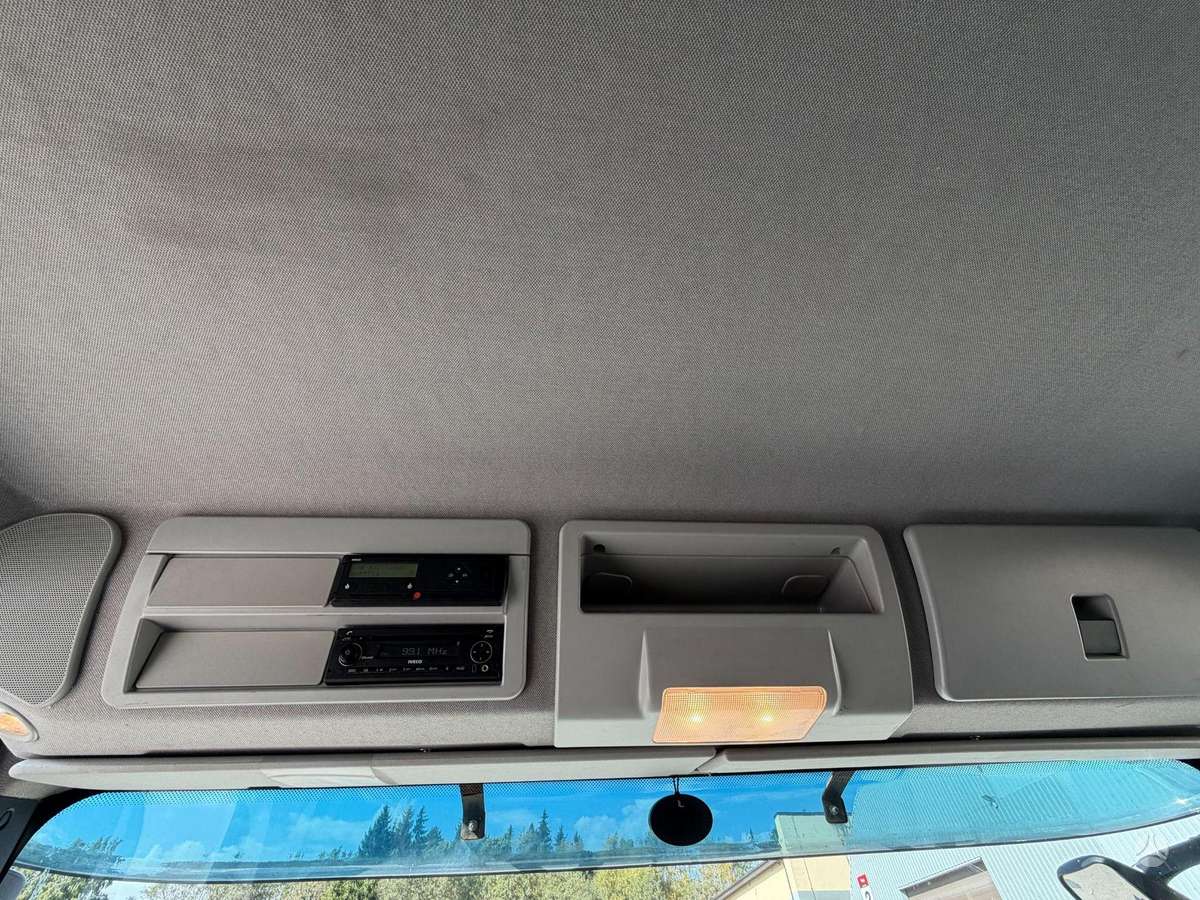 Iveco EUROCARGO 120-250, box trucks / box vans