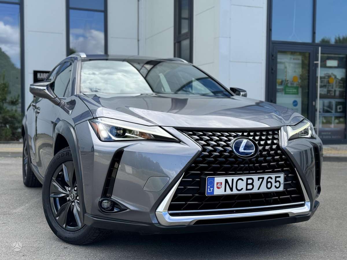 Lexus UX 250h - 2