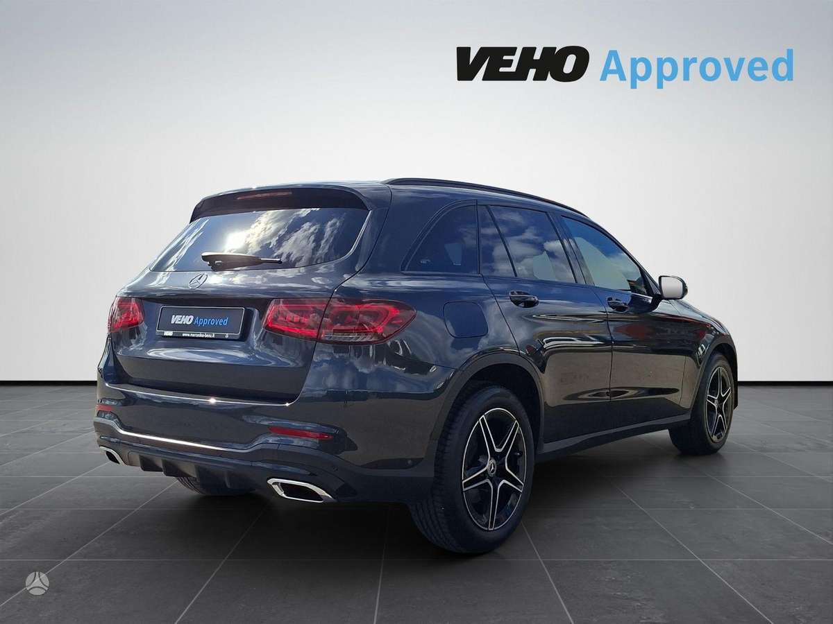 Mercedes-Benz GLC200 - 5