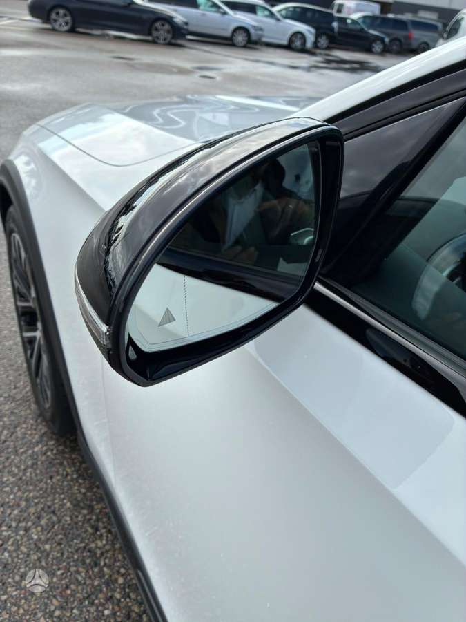 Mercedes-Benz E220 - 10