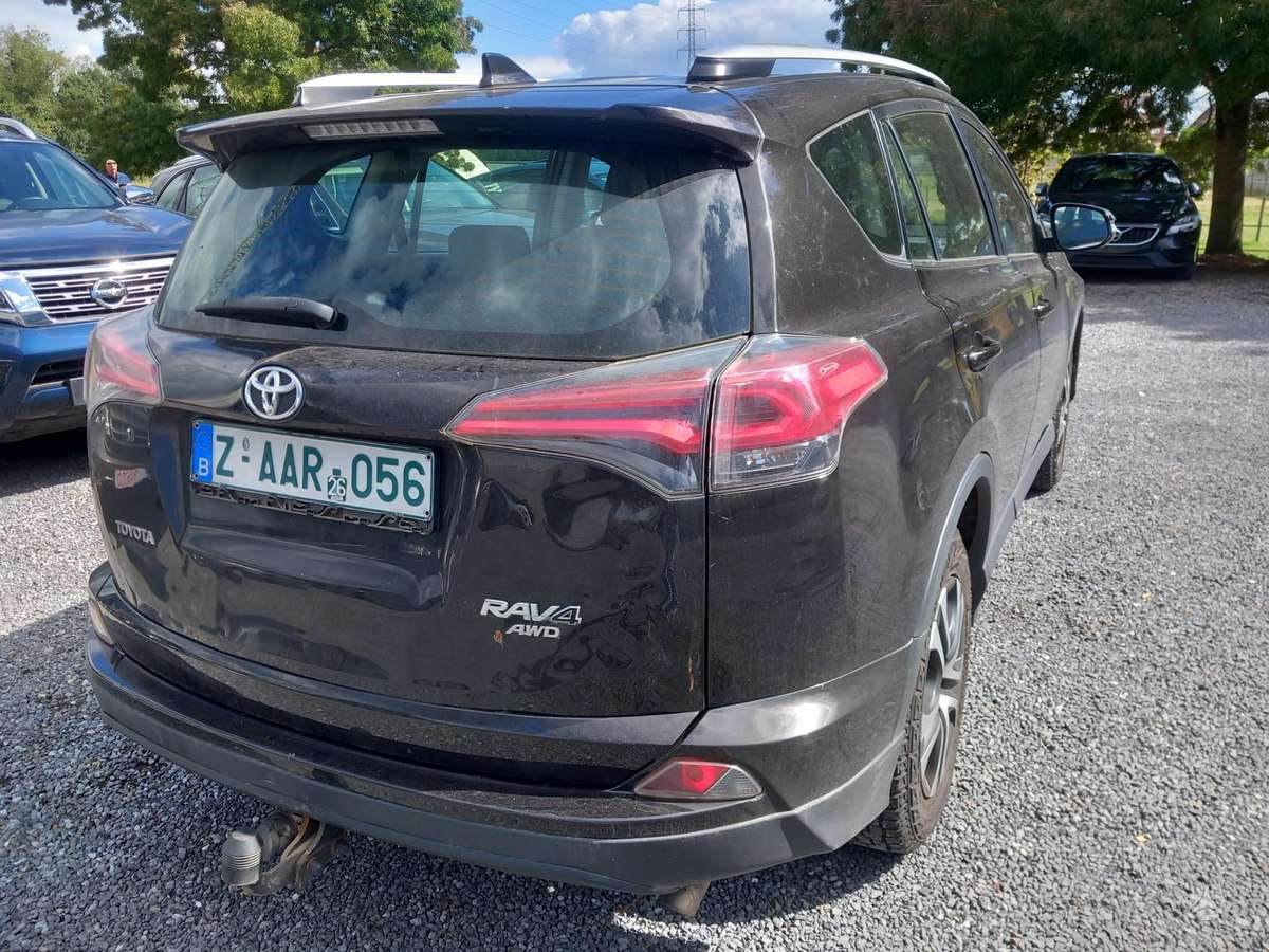 Toyota RAV4, 2.0 l., off-road / crossover