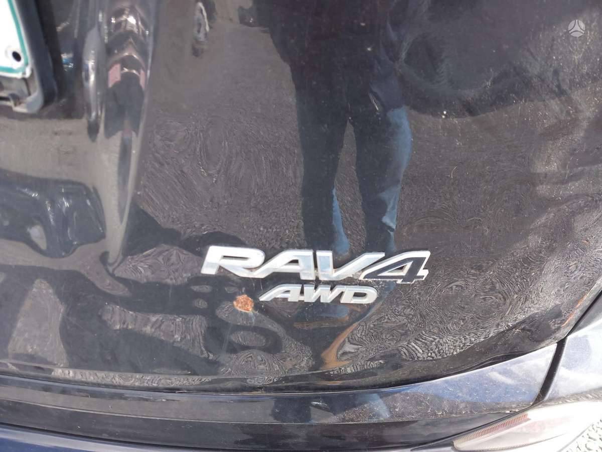 Toyota RAV4, 2.0 l., off-road / crossover