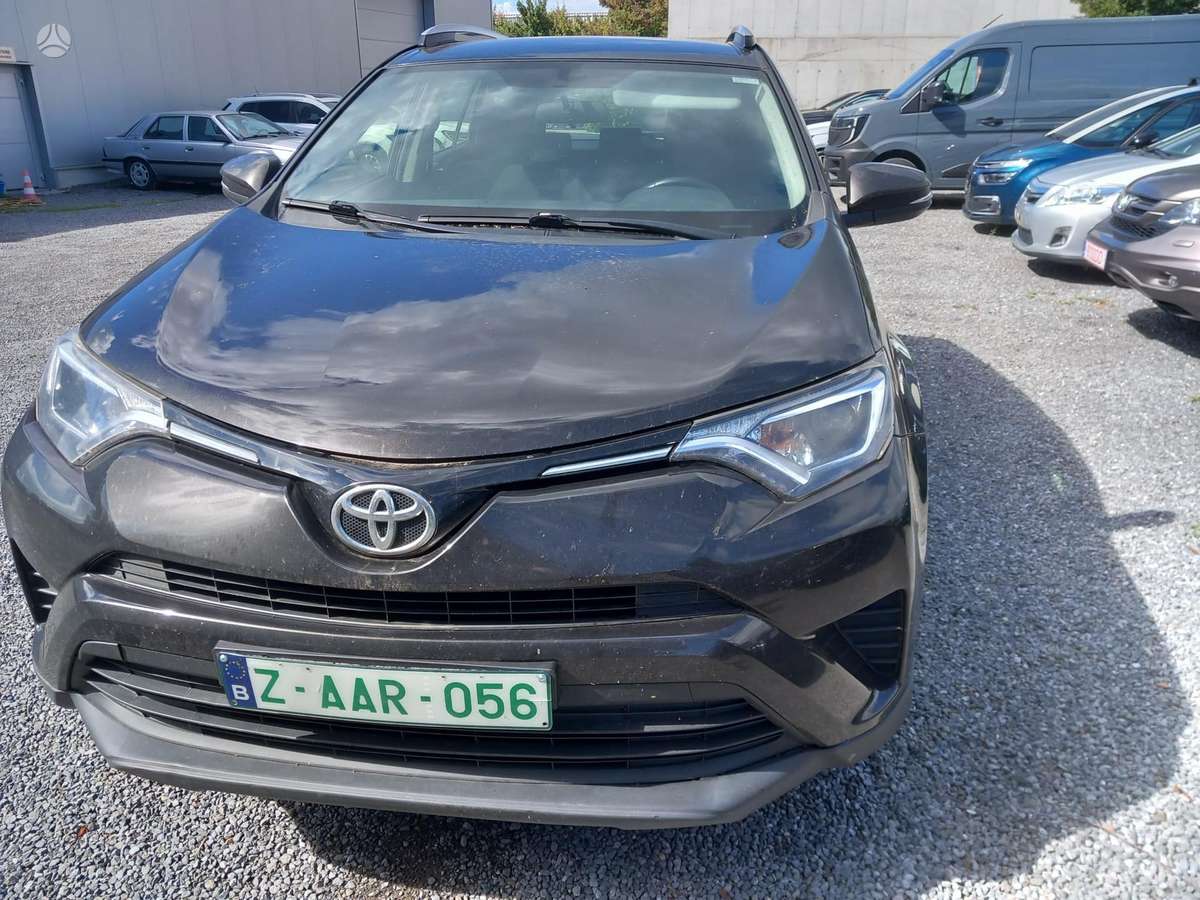 Toyota RAV4, 2.0 l., off-road / crossover