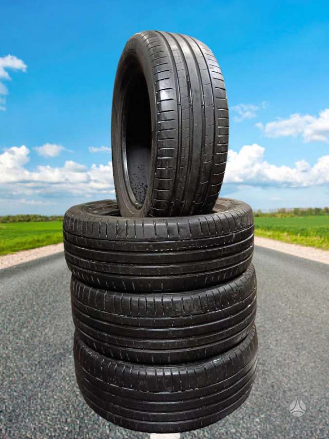Pirelli P ZERO PZ4, summer 235/55 R18