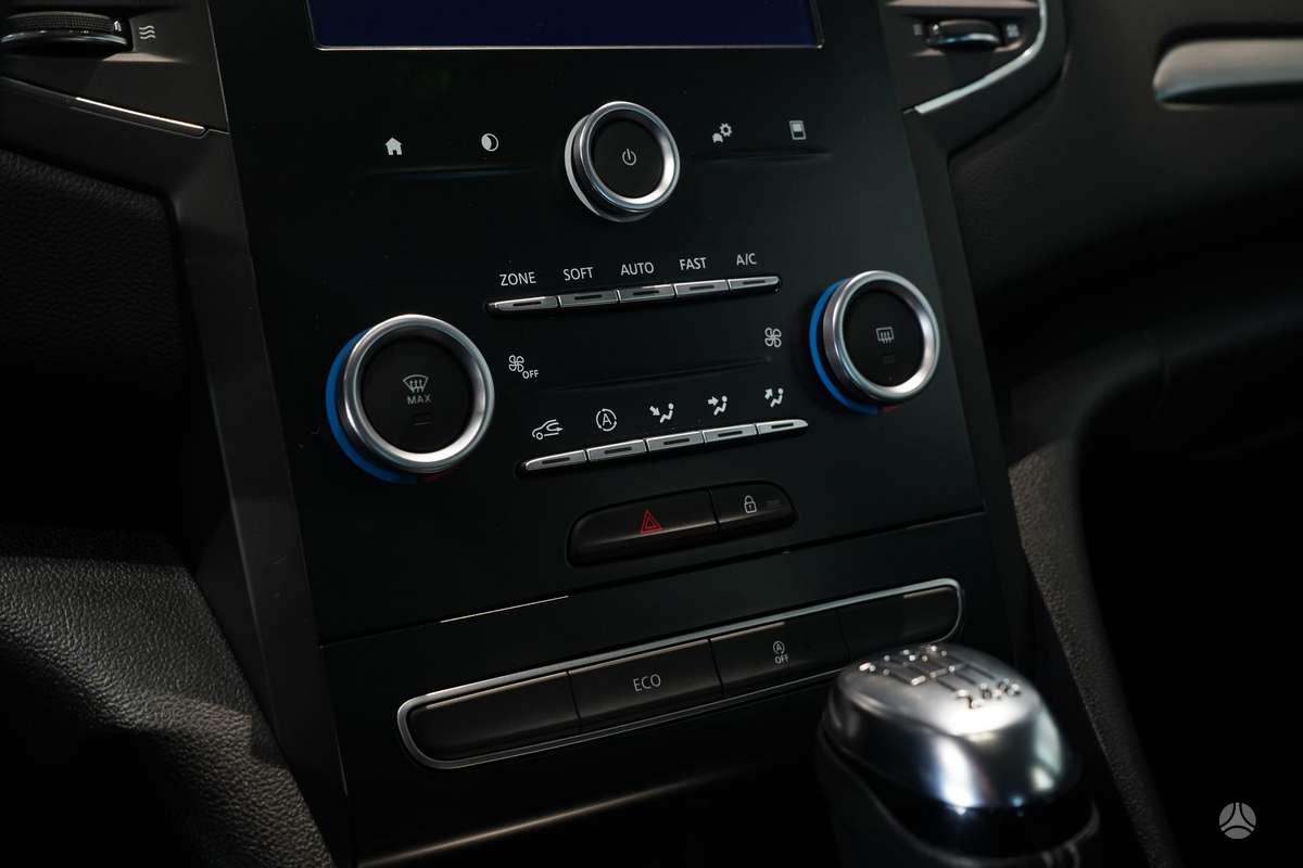 Renault Megane, 1.2 l., Хэтчбек