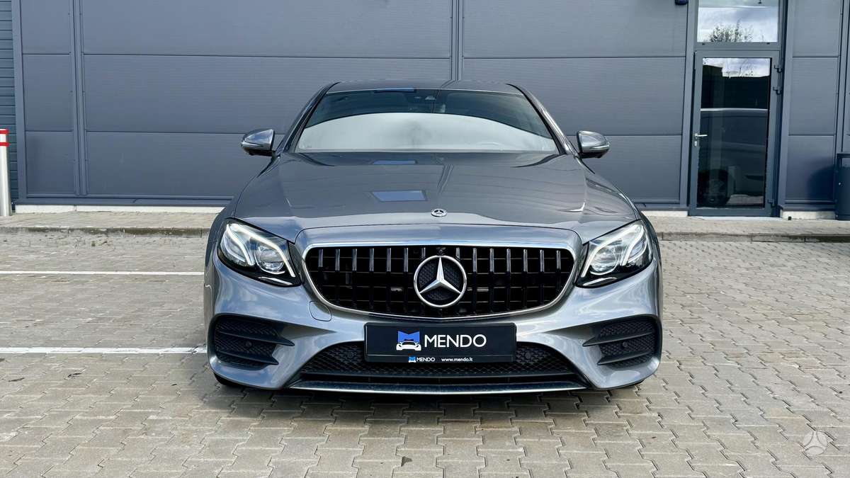 Mercedes-Benz E220 - 7