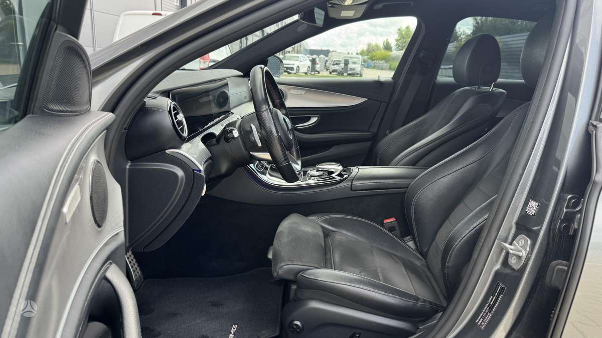 Mercedes-Benz E220, 2.0 l., Седан