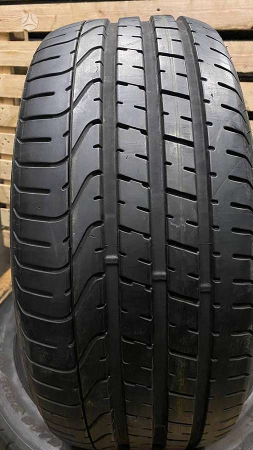Pirelli P ZERO THE HERO, vasarinės 245/35 R20