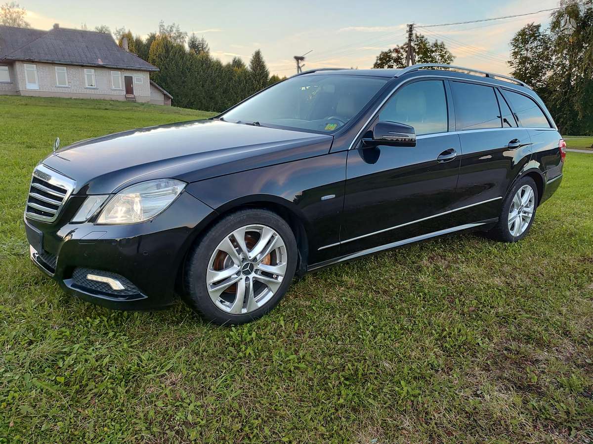 Mercedes-Benz E350 - 2