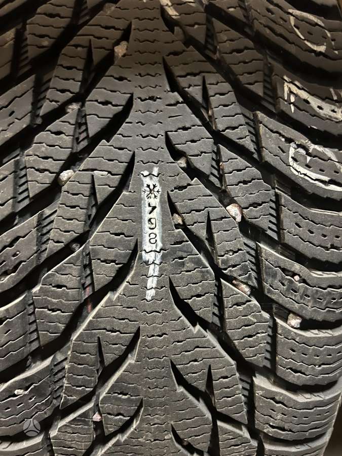 Nokian R3, winter 245/50 R20