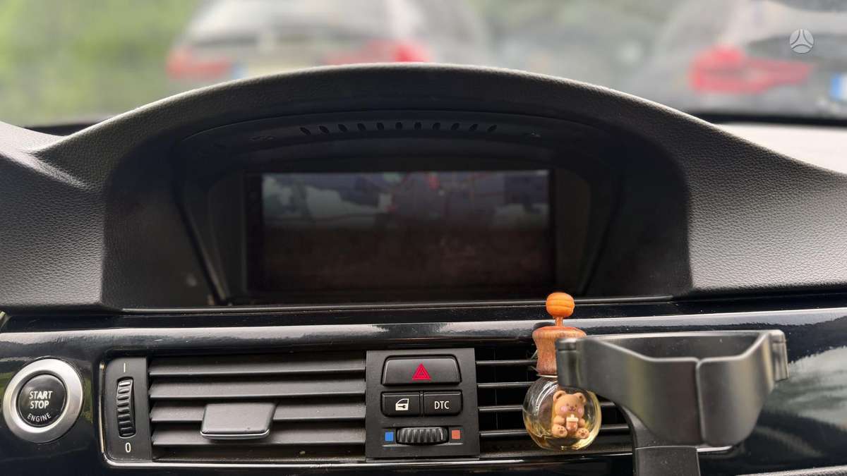 BMW 320, 2.0 l., Седан