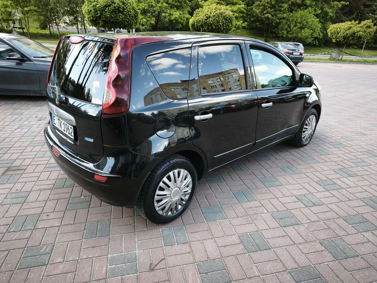 Nissan Note, 1.4 l., hatchback