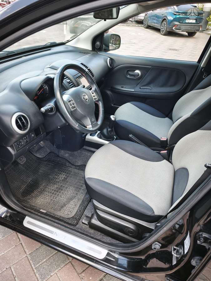 Nissan Note, 1.4 l., hatchback