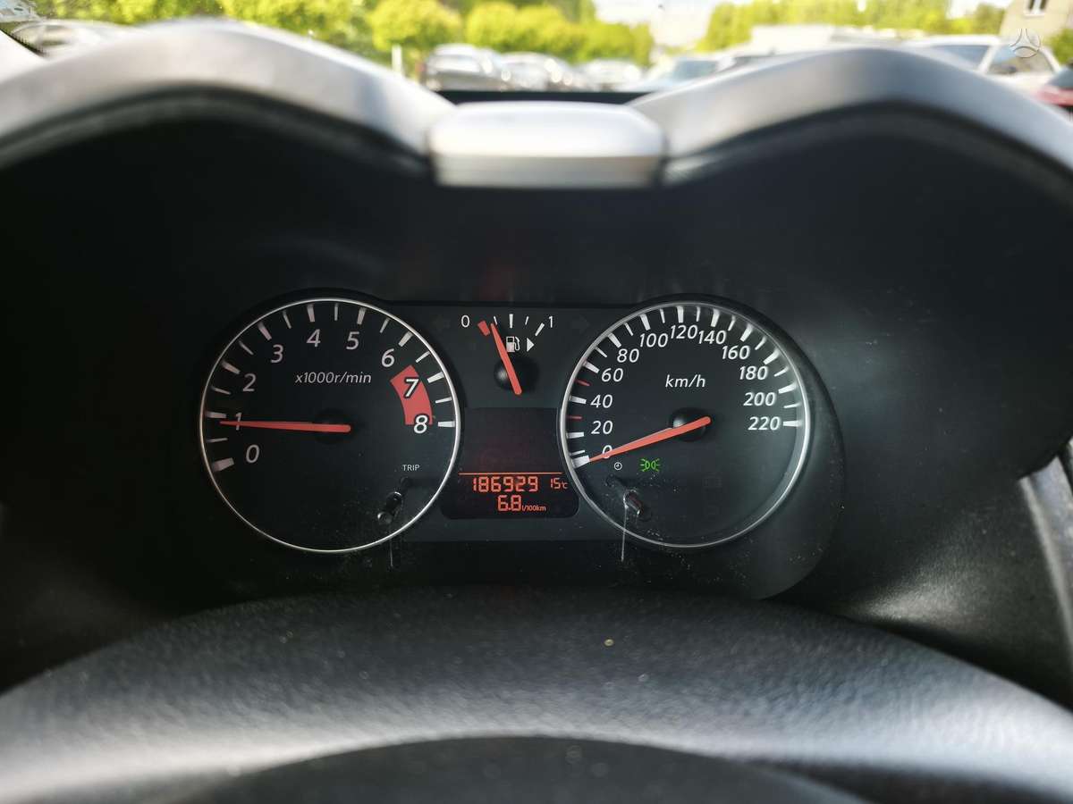 Nissan Note, 1.4 l., hatchback