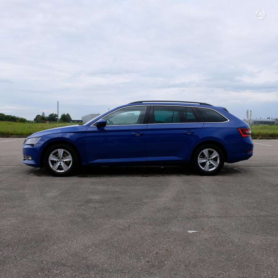 Škoda Superb - 2