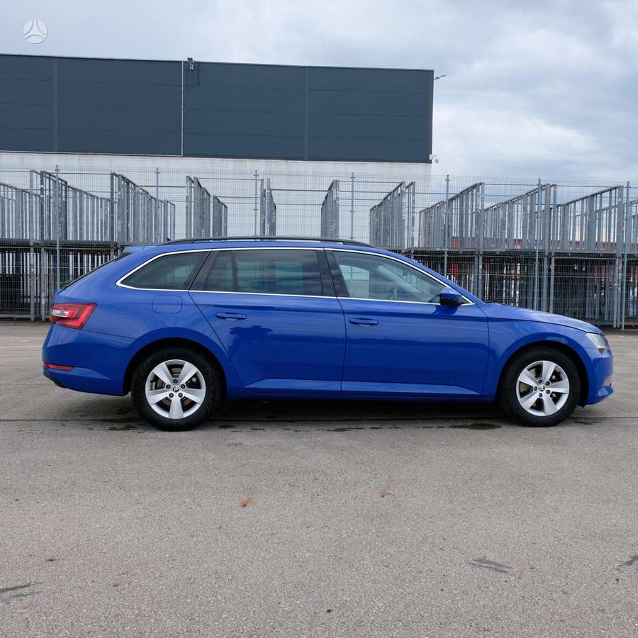 Škoda Superb - 6
