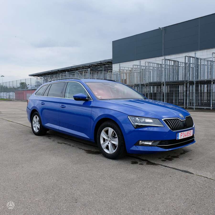 Škoda Superb - 7