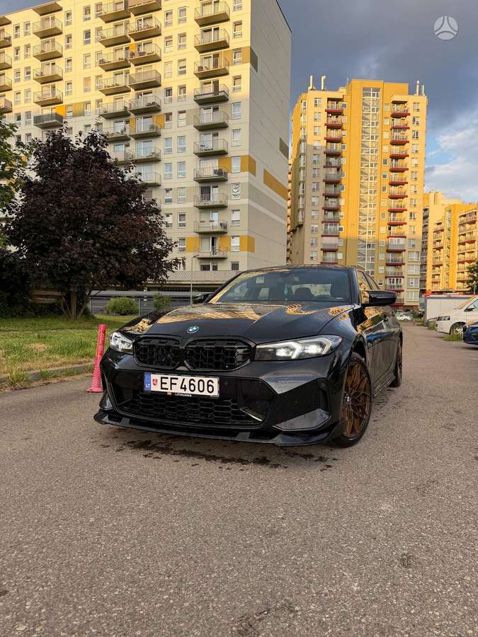 BMW 320 - 4