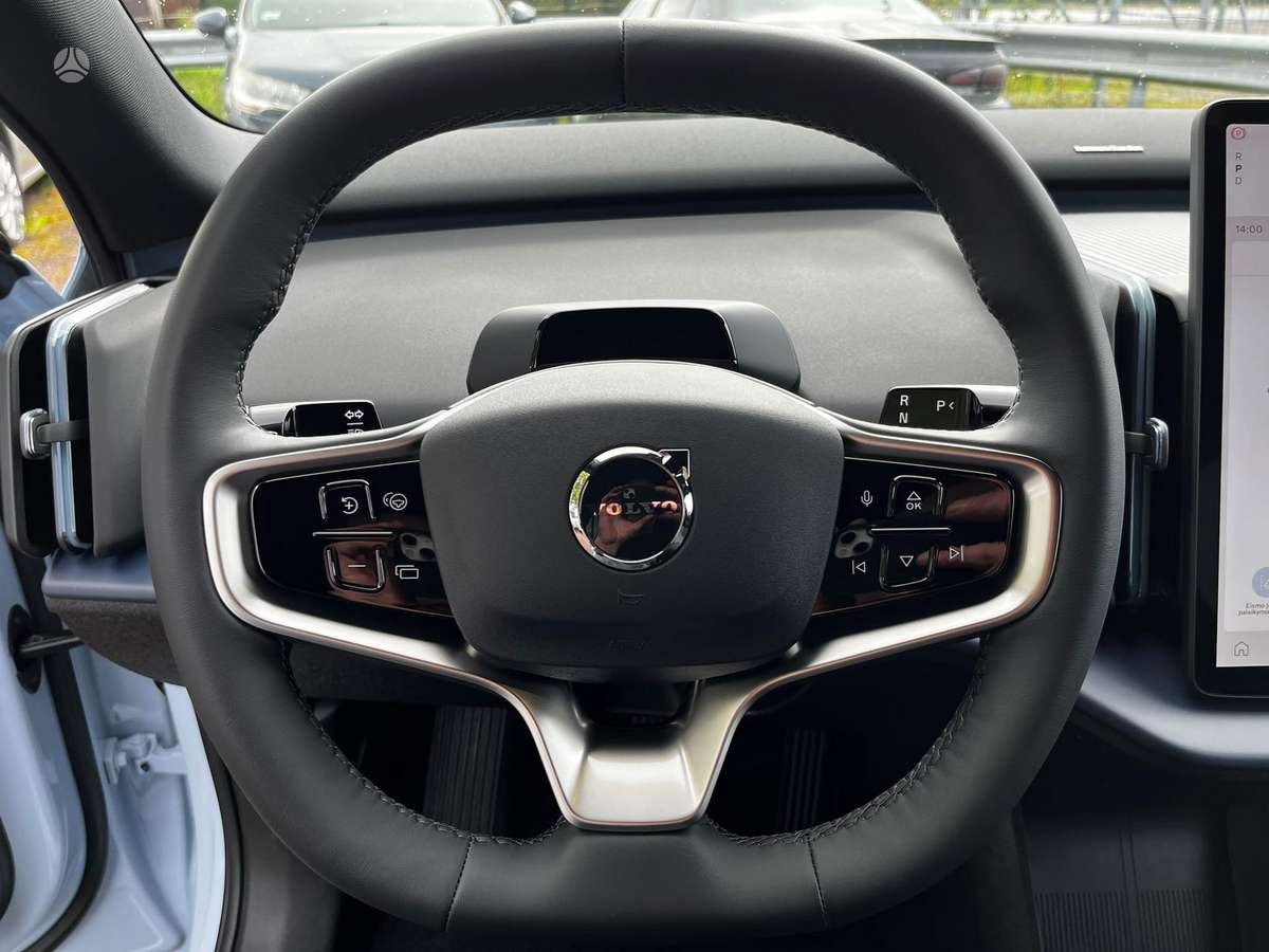Volvo EX30 - 11