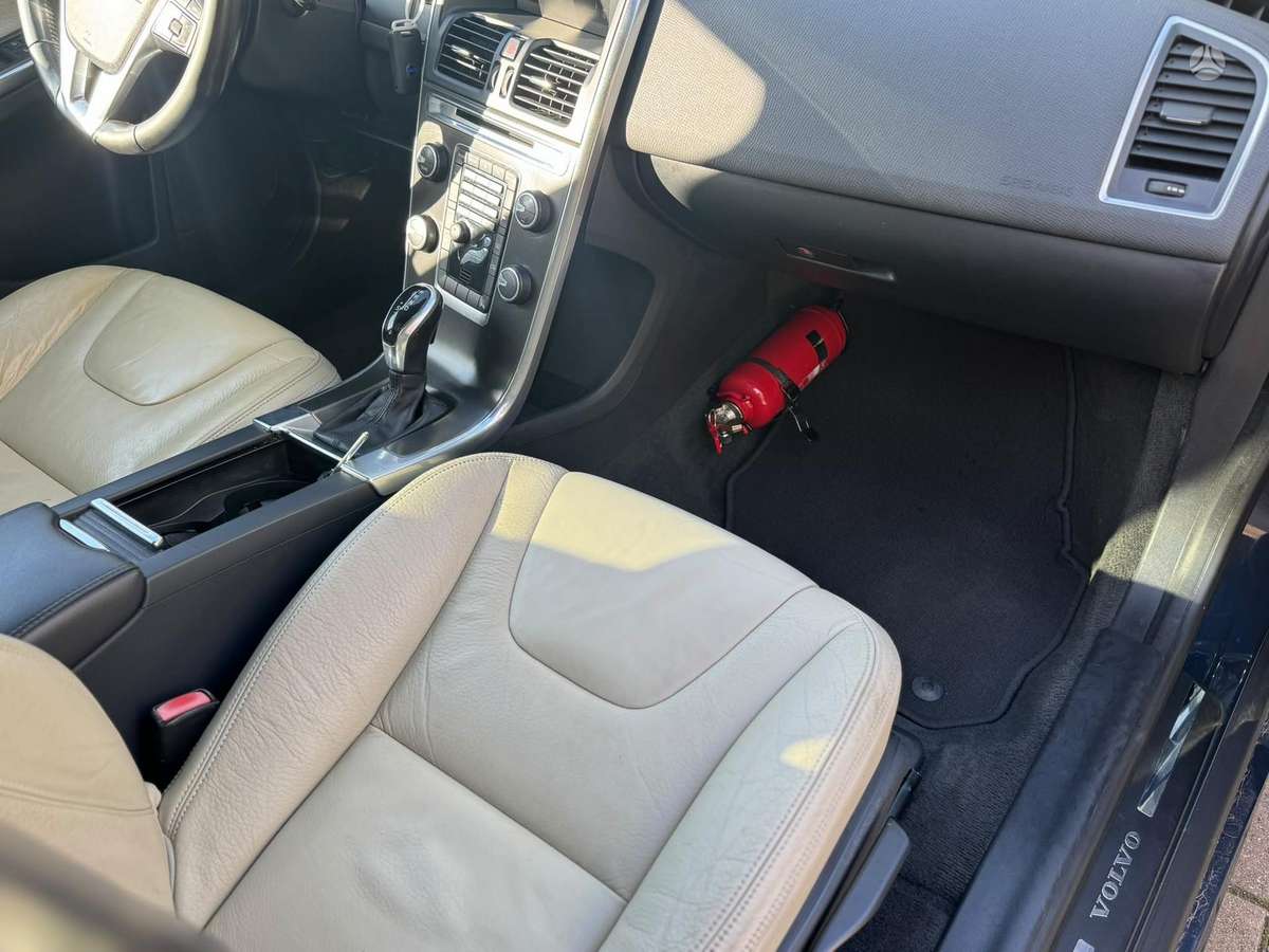 Volvo XC60 - 12