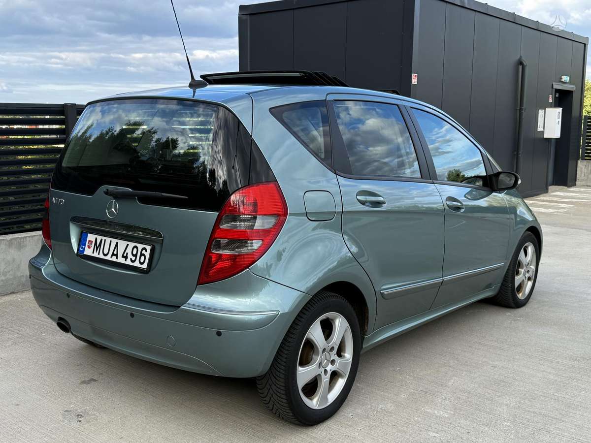 Mercedes-Benz A170 - 12