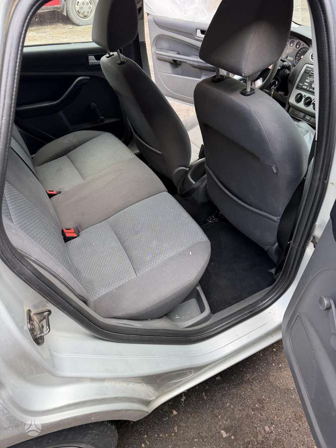 Ford Focus, 1.6 l., Универсал