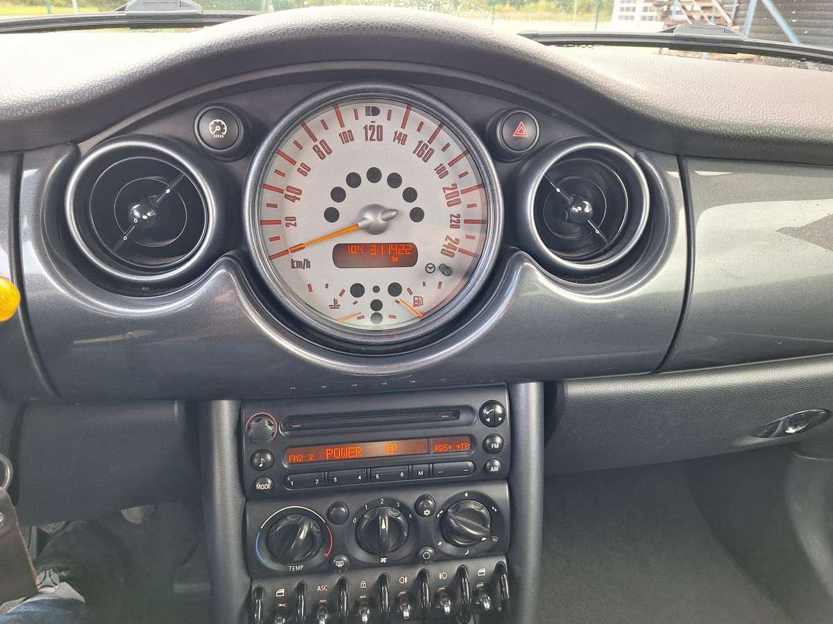 MINI Cooper - 11
