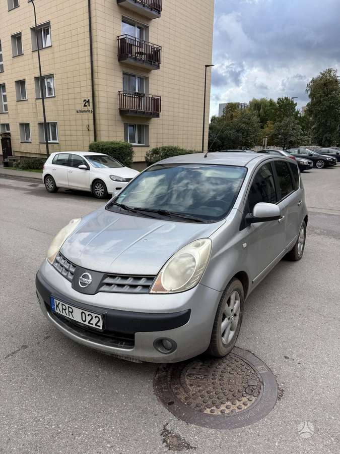 Nissan Note, 1.5 l., Хэтчбек