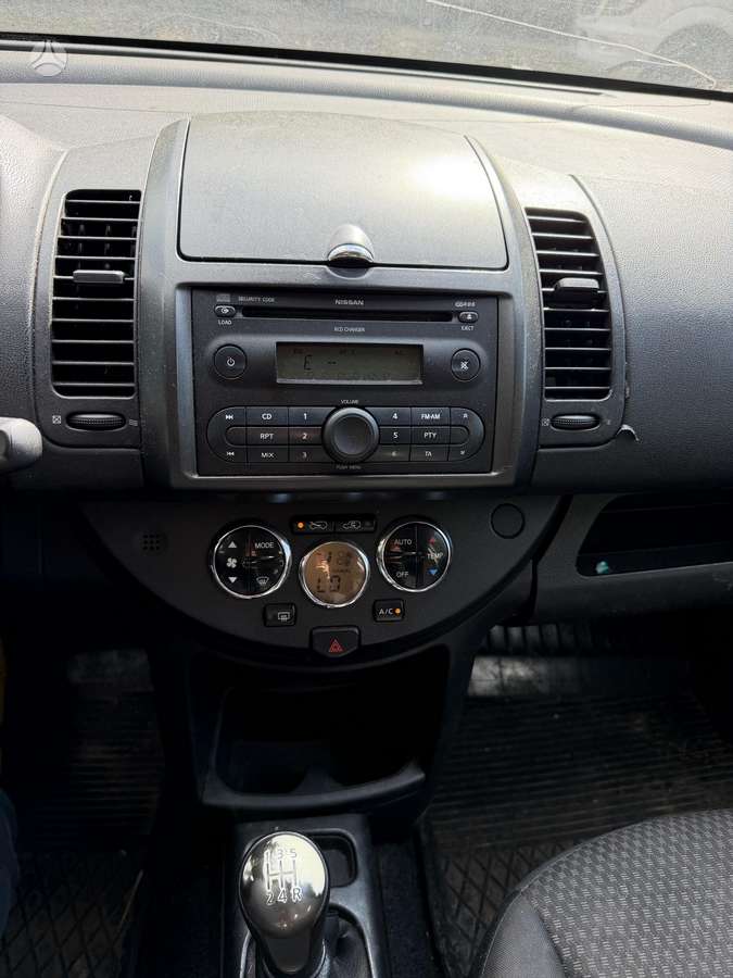 Nissan Note - 11