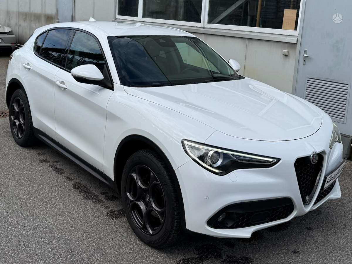 Alfa Romeo Stelvio - 3